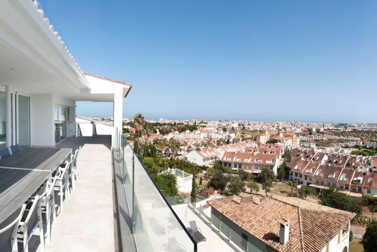 Luxury Villa With Heated Pool For 12 To 14 People Fuengirola Exterior foto